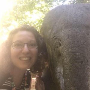 Meet your Posher, Laura